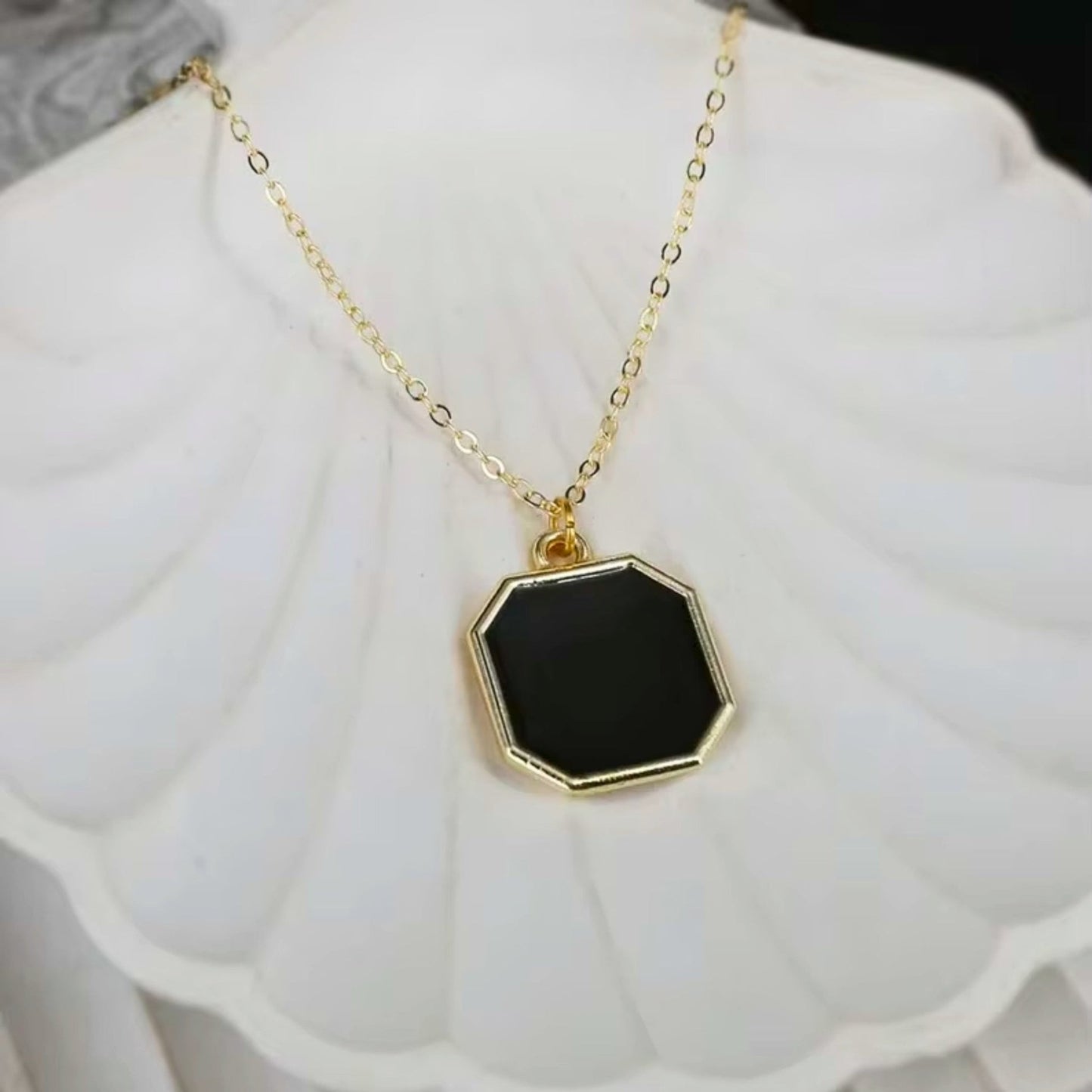 Collar personalizado con foto secreta