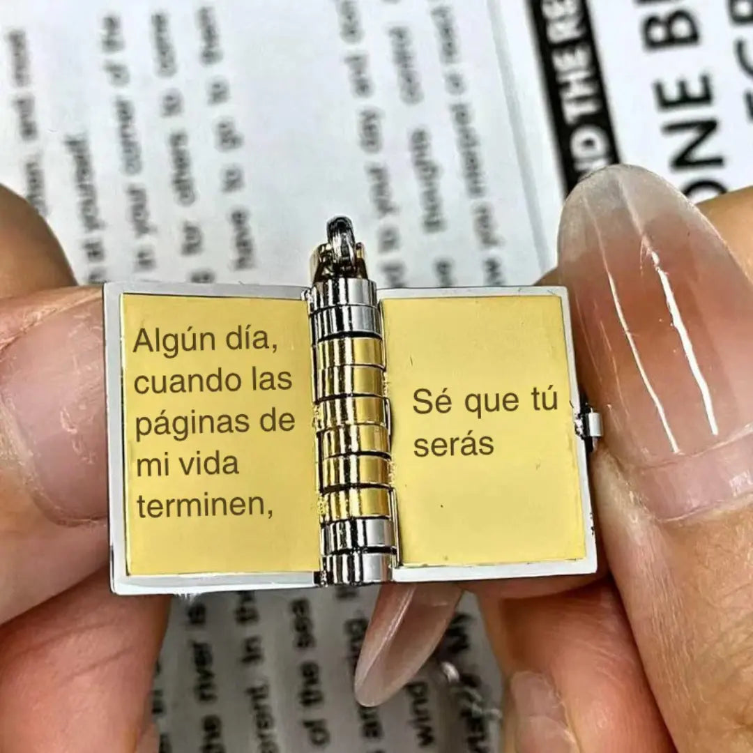 📘 Collar Libro para Mi Nieta