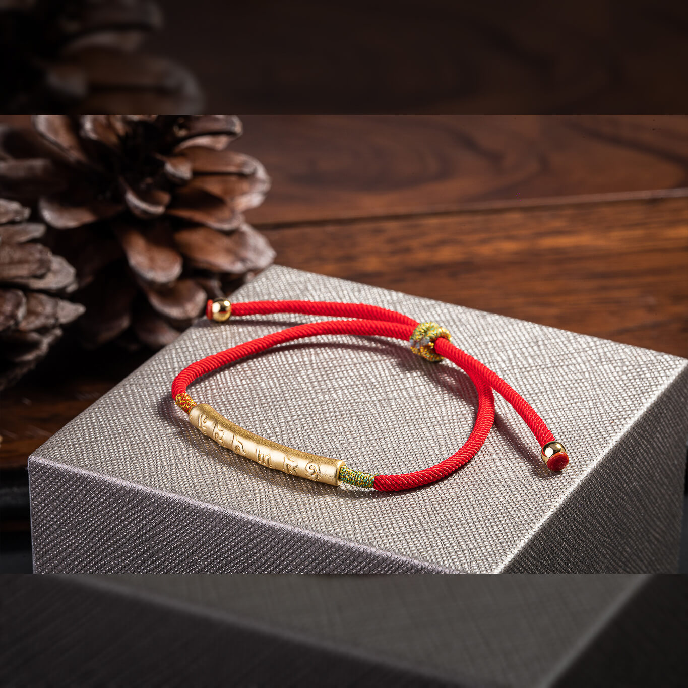 Pulsera de Hilo Rojo Tibetano - Amuleto Budista de la Suerte