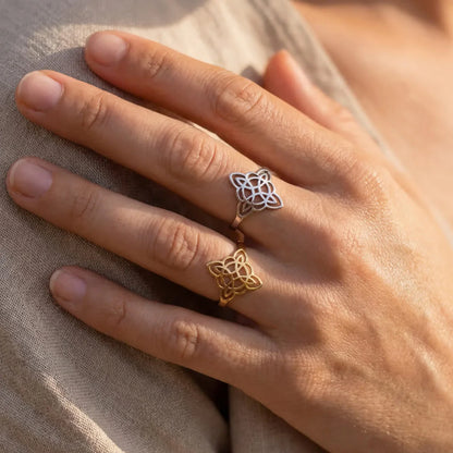 Anillo ajustable "Protección eterna" - Nudo de bruja